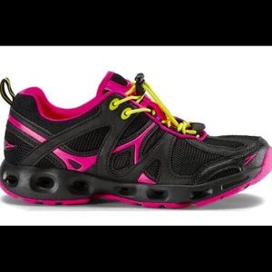👟 Speedo Hydro Comfort ☀️Shoe, black pink, size 8